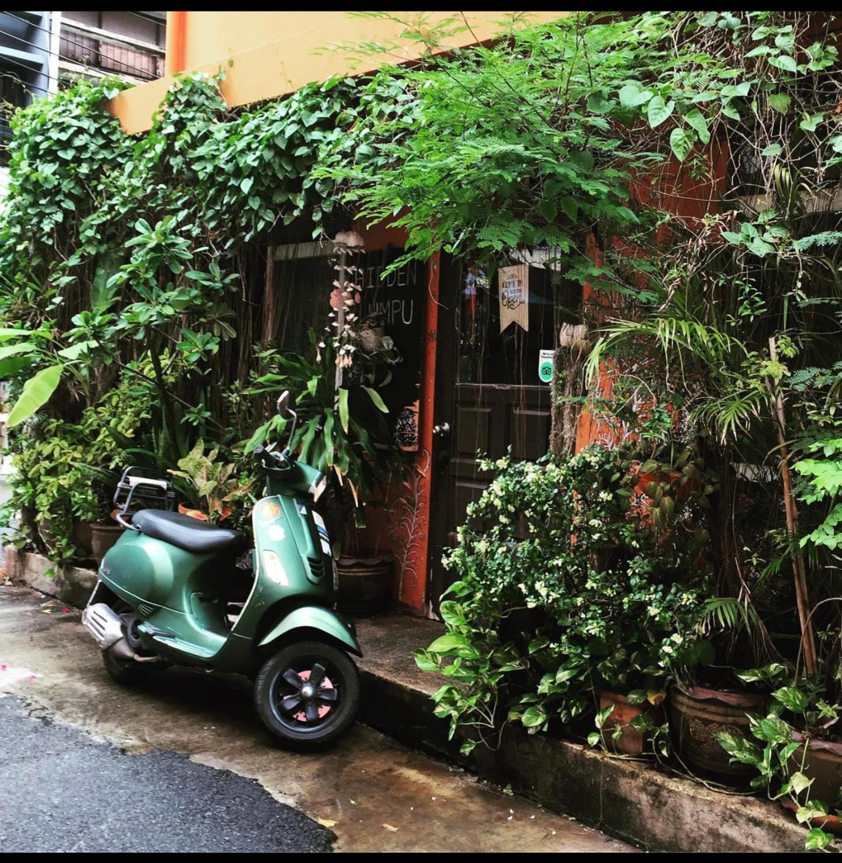 Hotel Hidden Lumpu Bangkok Esterno foto