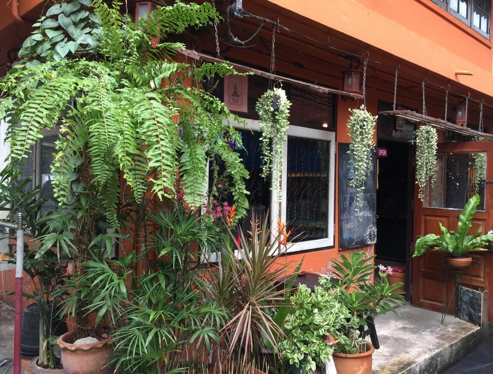 Hotel Hidden Lumpu Bangkok Esterno foto