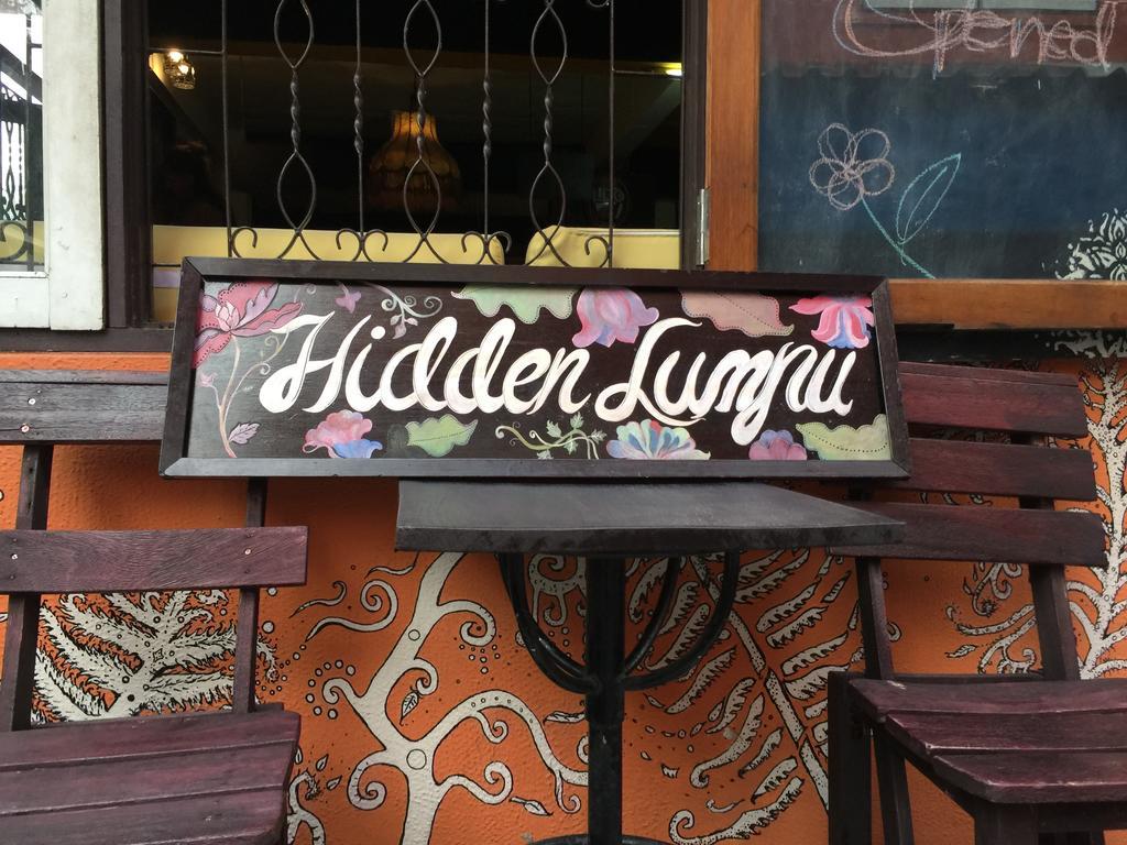 Hotel Hidden Lumpu Bangkok Esterno foto